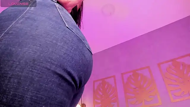 majo rosse  online show from March 30, 8:52 pm