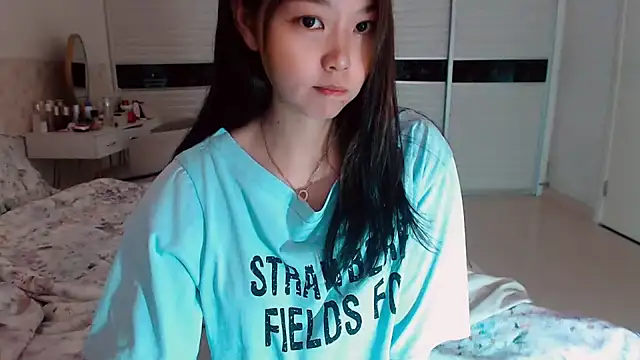 -Lucky Girl online show from July 1, 2:11 am