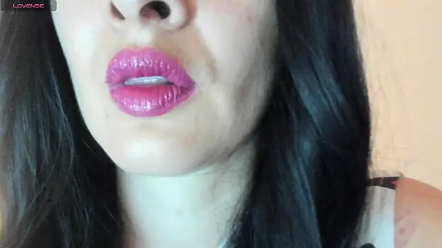 queen fetish online show from December 2, 1:46 pm