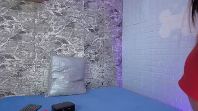 CarolRodriguez  online show from October 13, 5:04 pm