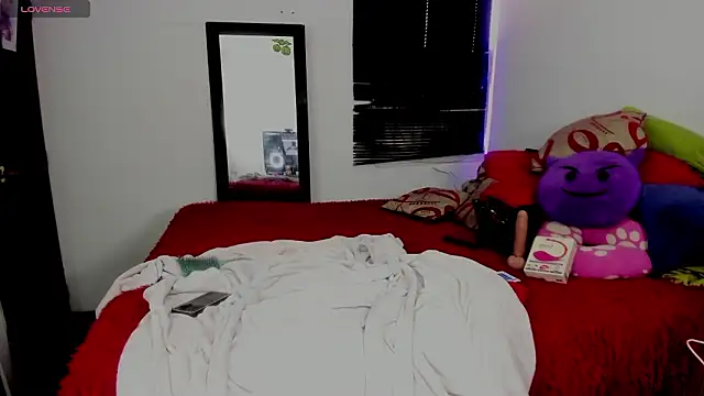 Veropig online show from March 22, 1:50 pm