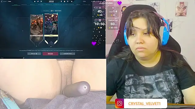 crystal7u7 online show from October 28, 8:35 pm