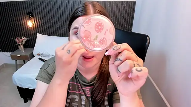 Aabby lee online show from February 8, 9:29 pm