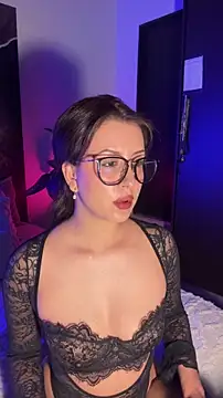 EmaSaenz online show from December 15, 9:42 pm