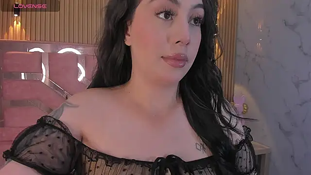 kandy1 s online show from July 4, 8:38 pm