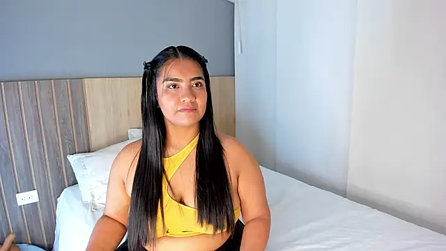 hannnasmith online show from November 6, 3:01 am