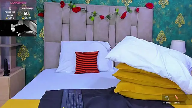 SuzanSmithh online show from November 4, 11:48 am