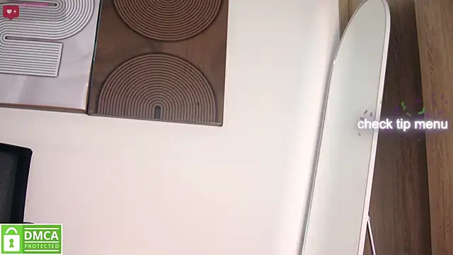 aidaadams online show from April 8, 11:45 am