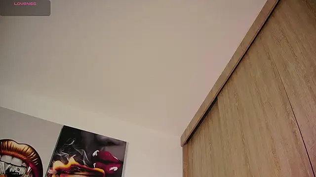 aidaadams online show from September 17, 11:41 am