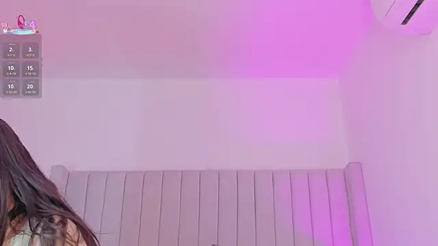 sarah-bonneth online show from February 7, 12:09 pm