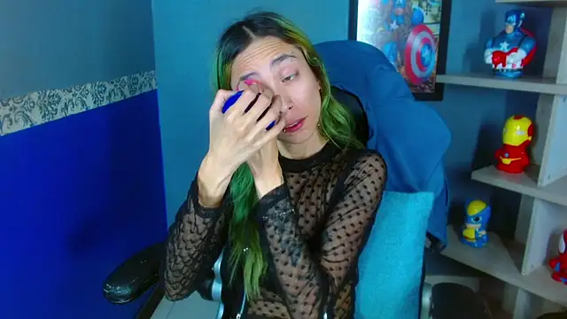 Erika Stevens online show from December 3, 12:24 am