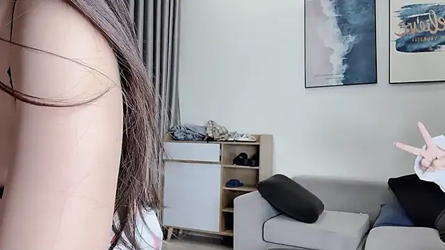 Mono-Stewardesss online show from October 4, 2:22 pm