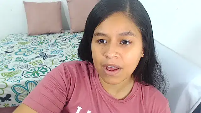 Hazel donna online show from April 18, 11:04 pm