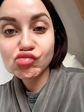 ellie ssexy online show from November 20, 5:30 am