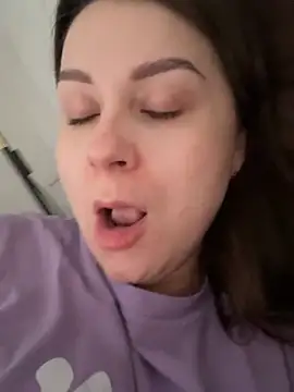 ellie ssexy online show from February 10, 5:43 am