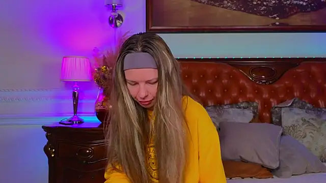 Real Tini online show from January 8, 6:17 am