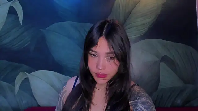 Snapshot of sweett_dirty chatting on October 20, 1:47 pm sweett dirty online show from October 20, 1:47 pm
