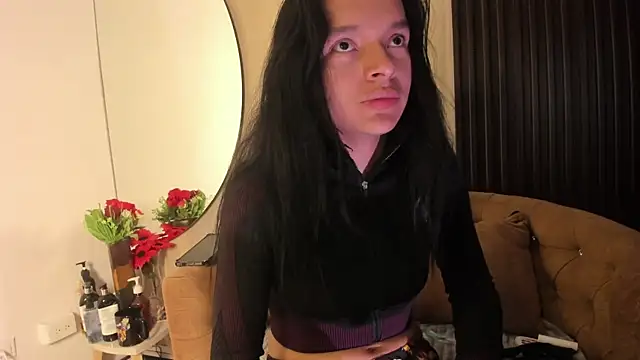  shantal smith online show from April 10, 9:59 am