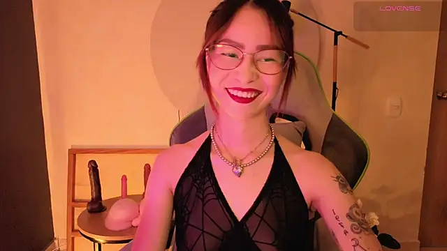 rosse 98  online show from April 13, 12:39 pm