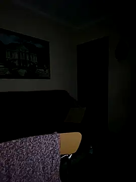 Roxana Bell online show from October 26, 8:48 pm