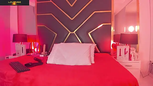 Scarlettt Ass online show from October 25, 12:24 pm