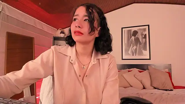 Moony 14 online show from October 24, 2:13 pm