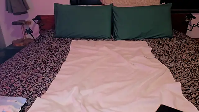 LeylaRosse online show from February 10, 8:50 am