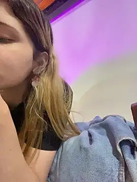 FlorBich online show from November 14, 6:41 pm