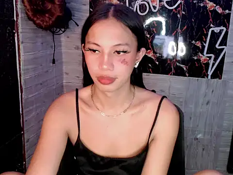 whiteladyboy online show from September 29, 6:51 am