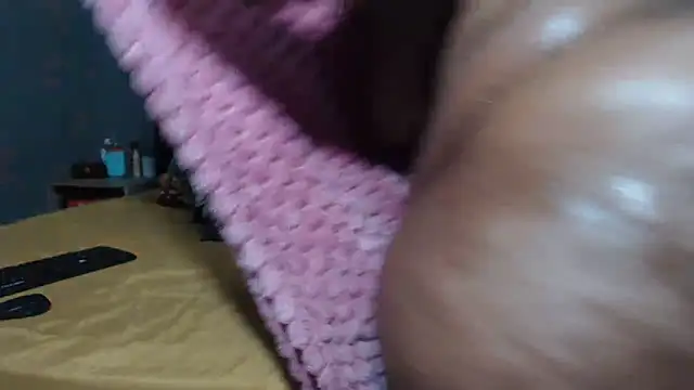 Jabbabuttxxx online show from October 17, 9:12 am