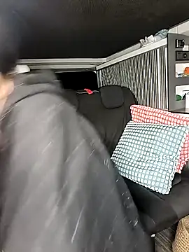 Jade Emeraud online show from November 27, 8:45 pm