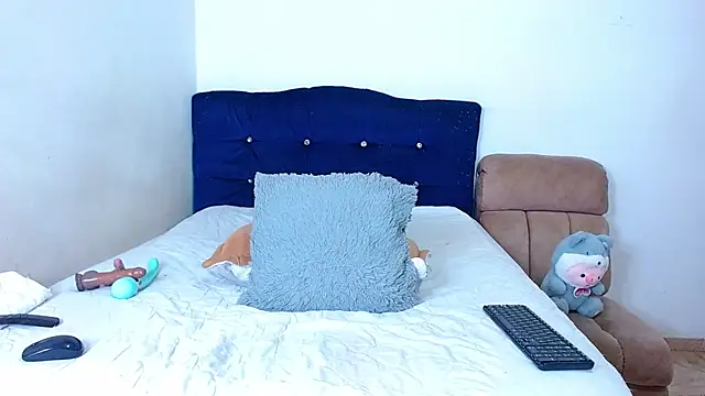 katarinademon online show from February 6, 9:29 pm