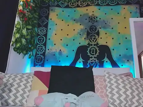 chanel 1041 online show from March 12, 9:28 pm