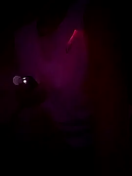 Snapshot of michele462 chatting on October 3, 9:03 am michele462 online show from October 3, 9:03 am