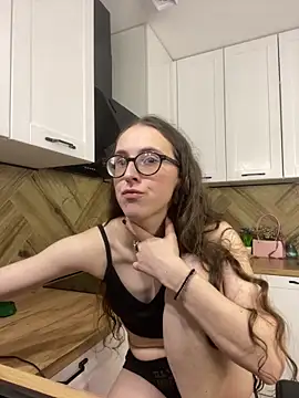 MartiniiSelenna online show from October 18, 8:28 am