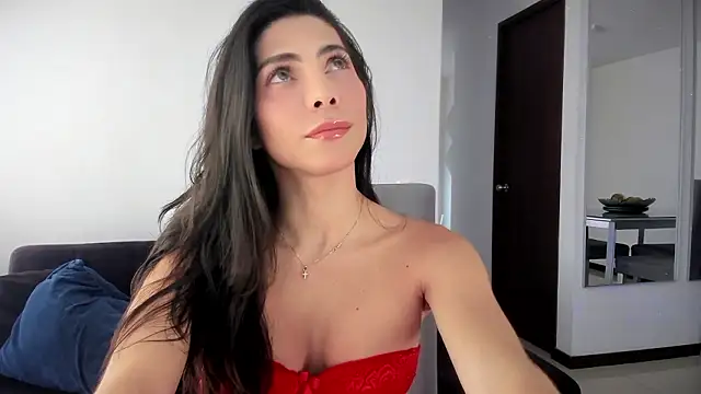 angelturned001 online show from January 18, 7:21 pm