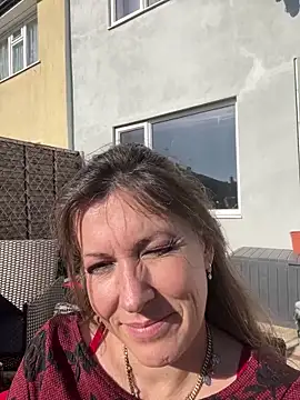 Lwhite1 online show from April 7, 3:25 pm