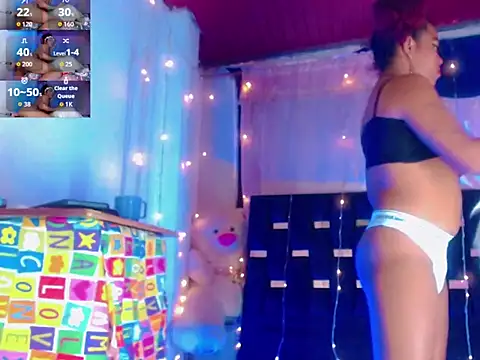 Snapshot of KayleighDreams_ chatting on September 11, 6:52 pm KayleighDreams online show from September 11, 6:52 pm