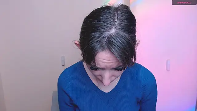 AmandaSell online show from March 22, 9:15 am