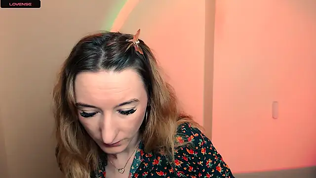 AmandaSell online show from November 1, 10:41 am