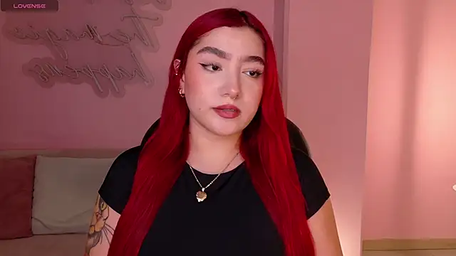 ViolettCastel online show from December 3, 6:21 pm