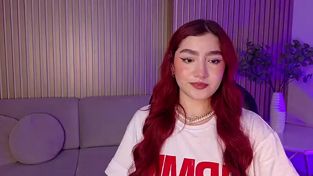 ViolettCastel online show from February 26, 8:19 pm