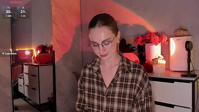 LoveGameSexx online show from October 24, 4:58 pm