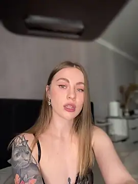 LoveGameSexx online show from February 13, 9:22 am