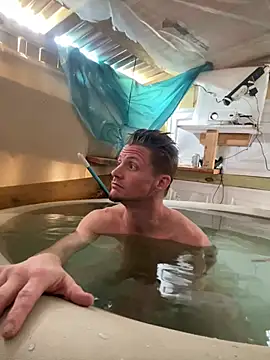 trash4cash online show from March 29, 5:01 pm