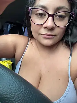 Sol biglips online show from April 16, 9:39 pm