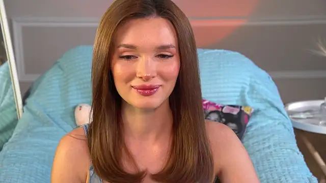 Eva Golden online show from May 27, 4:26 pm