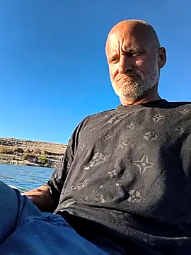 FloppyPickle4u online show from January 15, 10:49 pm