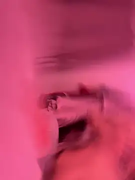 Leigh-rose online show from January 10, 8:57 pm