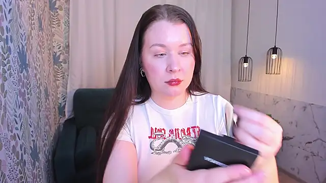 ShedarBrooks online show from February 25, 5:28 am